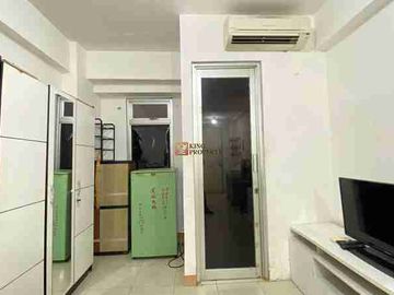 Disewakan Studio Green Bay Pluit Bayview Modern Minimalist with Warm Wood Interior Pool View Walk to Baywalk Mall