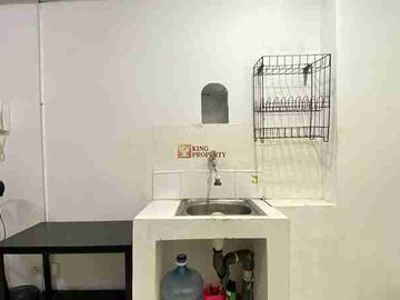 Disewakan Studio Green Bay Pluit Bayview Modern Minimalist with Warm Wood Interior Pool View Walk to Baywalk Mall
