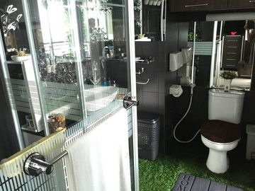 Dijual 3 Bedroom Central Park Residences Modern Contemporary Luxury Monochrome, Full Furnished, Dekat Mall Central Park & Central Park 2 Jakarta Barat