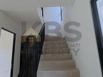 🏡✨ DIJUAL RUMAH 2 LANTAI – CITRA LAND LAVISH HILLS 2, BATAM CENTER ✨🏡