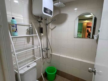 Disewakan 2kamar hook full furnis tower terbaru apartemen bassura city