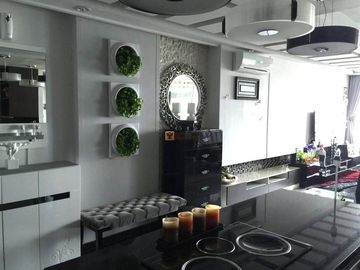 Luas Lebih Dari 100M2! Dijual Condominium 3 Bedroom Central Park Residence dengan Sentuhan Monochrome Elegant, Furnish Lengkap, Lokasi Strategis