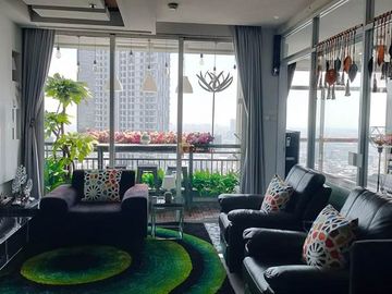 Luas Lebih Dari 100M2! Dijual Condominium 3 Bedroom Central Park Residence dengan Sentuhan Monochrome Elegant, Furnish Lengkap, Lokasi Strategis
