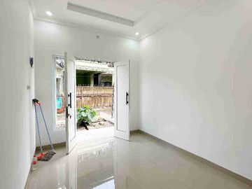 Jual Rumah Baru siap huni Cluster Di Kalisari Pasar Rebo Jakarta Timur Murah 2 Lantai