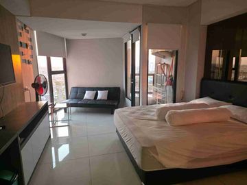 apartemen Belleview studio furnished dekat kampus B Airlangga