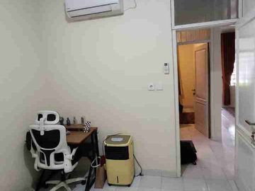 Dijual cepat Rumah di Permata Harapan Baru, Harapan Indah,  Bekasi