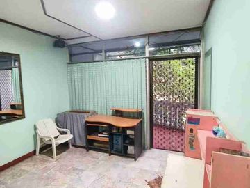 Rumah Siap Huni Area Jamblang Jembatan Lima Jakbar