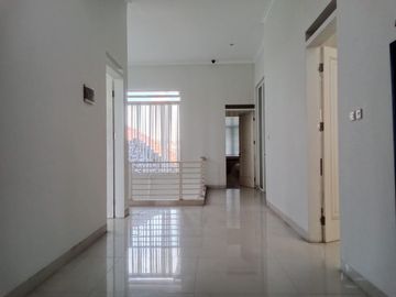 Dijual Rumah Siap Huni di Sleman Dekat Mirota Godean Full Furnished