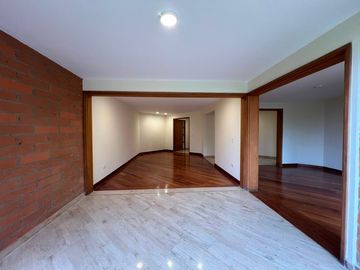 Apartamento en Venta en La Florida En Venta en Poblado Medellin Antioquia