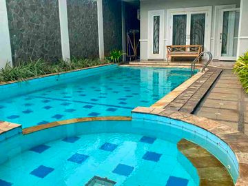 Dijual Rumah mewah di grogol utara dekat permata hijau