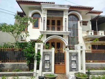 RUMAH MEWAH DI KOMPLEK DKI PONDOK KELAPA
