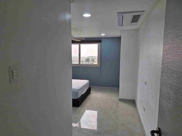 Three (3) Bedroom Condo Unit for Sale and Rent inside Clark Freeport Zone Pampanga | Fully Furnished | 133 sqm
