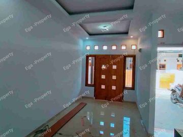 Rumah mewah di zaina residence..