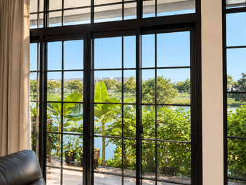 Rumah Disewakan di PIK 2, 5 KT, View Danau, 200 m²