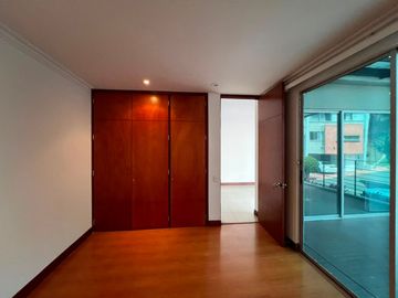 Casa en Venta en Altos del Poblado, Medellin Antioquia