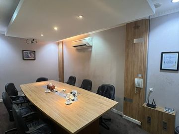 Dijual ruko full furnished di Ruko Jatiwaringin Junction, cipinang melayu, makasar, jakarta timur