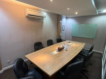 Dijual ruko full furnished di Ruko Jatiwaringin Junction, cipinang melayu, makasar, jakarta timur