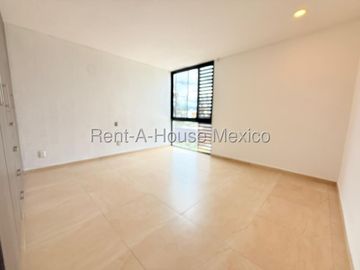 Departamento en Renta, Altos Juriquilla, 2 recámaras, 2 estac., Amenidades, Acepta mascota, Amenidades