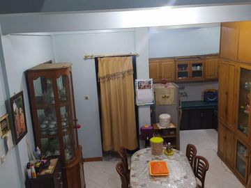 Rumah 2lt luas 168meter Taman Narogong Indah 1 Rawalumbu Bekasi