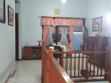 Rumah 2lt luas 168meter Taman Narogong Indah 1 Rawalumbu Bekasi