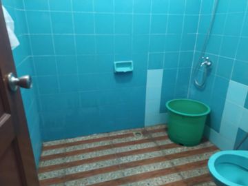 Rumah 2lt luas 168meter Taman Narogong Indah 1 Rawalumbu Bekasi