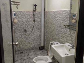 dijual rumah central raya tiban siap huni