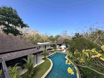 VILLA FOR SALE PURI GADING JIMBARAN, LAND SIZE 1240 SQM, PRICE UNDER MARKET!! FREEHOLD