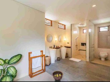 VILLA FOR SALE PURI GADING JIMBARAN, LAND SIZE 1240 SQM, PRICE UNDER MARKET!! FREEHOLD