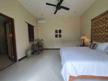 VILLA FOR SALE PURI GADING JIMBARAN, LAND SIZE 1240 SQM, PRICE UNDER MARKET!! FREEHOLD