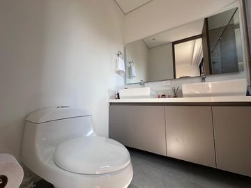 Apartamento Amoblado  en Arriendo en Los Balsos, Poblado Medellin Antioquia
