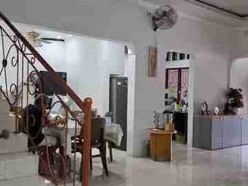 Rumah Baru 2lantai 6Kamar Tidur diPondok Kelapa Jakarta Timur
