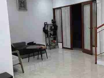 Rumah Baru 2lantai 6Kamar Tidur diPondok Kelapa Jakarta Timur