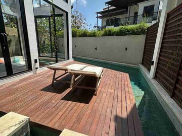 FOR SALE BRAND NEW  BEAUTIFUL DESIGN AND MODERN LUXURY VILLA JIMBARAN, GOOD LIGHTING, FREEHOLD 200 M2