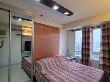 Studio unit ready for occupancy for rent at The Columns - Legazpi Makati