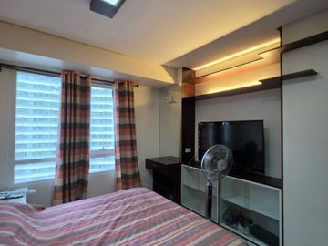 Studio unit ready for occupancy for rent at The Columns - Legazpi Makati