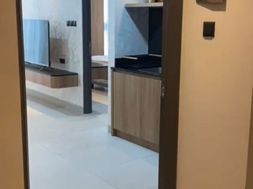 SEWA Apartemen 1BR cantik Furnished di Carstensz Gading Serpong