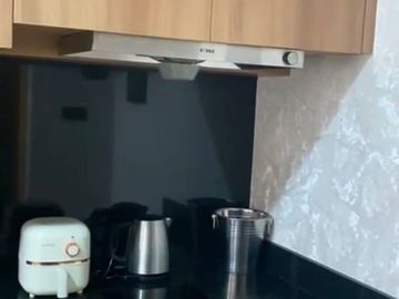 SEWA Apartemen 1BR cantik Furnished di Carstensz Gading Serpong