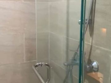 SEWA Apartemen 1BR cantik Furnished di Carstensz Gading Serpong