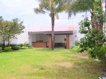 Bodega en Renta, C. segunda Gabino Barreda, Col. Santa María Morelos, Puebla.