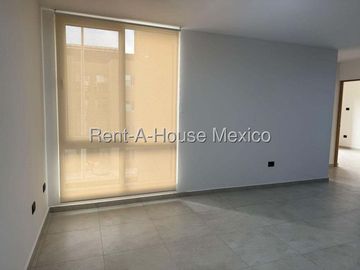 Departamento en Renta, Villas del Refugio, 86m2, Primer nivel, 2 rec, 1 estac. Alberca, Jardín, Gimnasio, Salón de eventos, a 5 min Hospital Gral IMSS