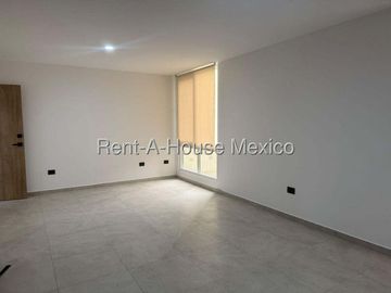 Departamento en Renta, Villas del Refugio, 86m2, Primer nivel, 2 rec, 1 estac. Alberca, Jardín, Gimnasio, Salón de eventos, a 5 min Hospital Gral IMSS