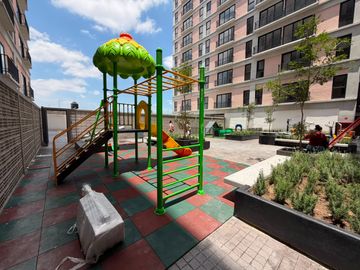 Departamento en Condominio Principia Living District, por Calzada del Ejército cerca de 5 de Mayo