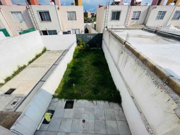 CASA EN VENTA LA FLORIDA II TEMOAYA TOLUCA A 18 min PLAZA SANTIN Y ALFREDO DEL MAZO