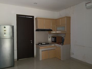 Disewakan rumah murah 2 lantai di Cluster Shinano Jakarta Garden City Jakarta Timur siap huni minimalis modern
