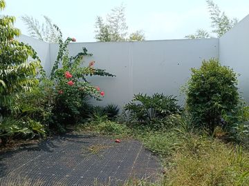 Disewakan rumah murah 2 lantai di Cluster Shinano Jakarta Garden City Jakarta Timur siap huni minimalis modern