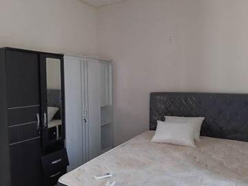 Disewakan rumah murah 2 lantai di Cluster Shinano Jakarta Garden City Jakarta Timur siap huni minimalis modern