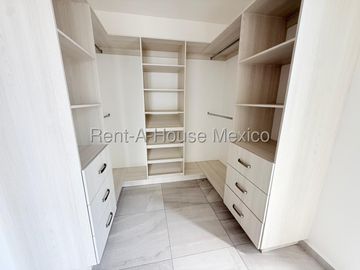 Departamento en Renta en Zibatá, vista panorámica 3 recámaras, cocina amplia y moderna, terraza, Jardines, área infantil, Gimnasio, Amplios espacios