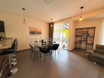 Venta casa Altozano Queretaro, 3 recamaras, 3 baños.