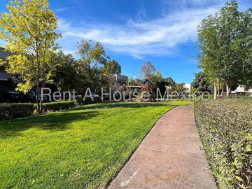 Venta casa Altozano Queretaro, 3 recamaras, 3 baños.