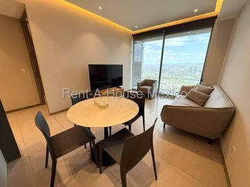 Renta departamento centor sur, 2 recamaras, 2 baños, cerca corporativos.